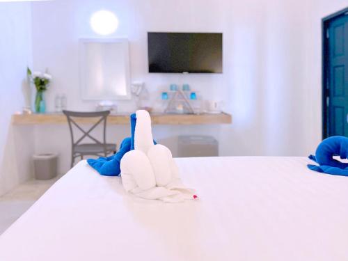 lime and soda beachfront resort