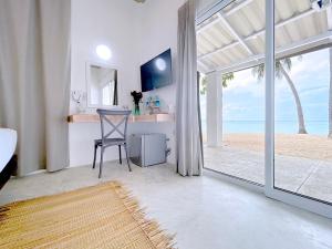 lime and soda beachfront resort