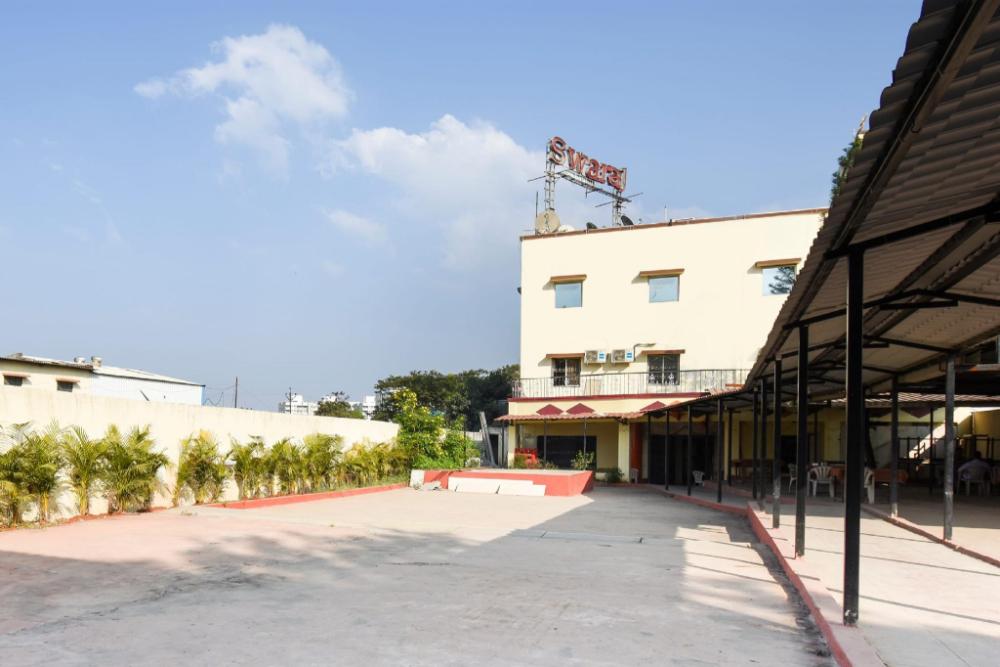 hotel o swaraj resto and lodging