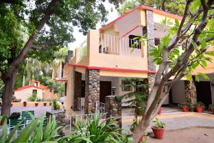 leopards lair jungle lodge