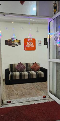 hotel o lavish residency