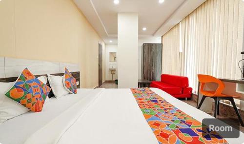 hotel o lavish residency