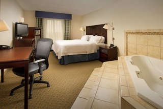 hampton inn syracuse clay