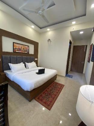 hotel woodlark zirakpur