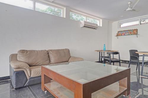 collection o ss metro ritz