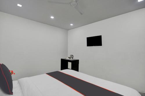 super townhouse the arrow near lotus temple