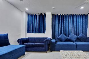 super townhouse the arrow near lotus temple