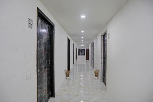 super townhouse the arrow near lotus temple