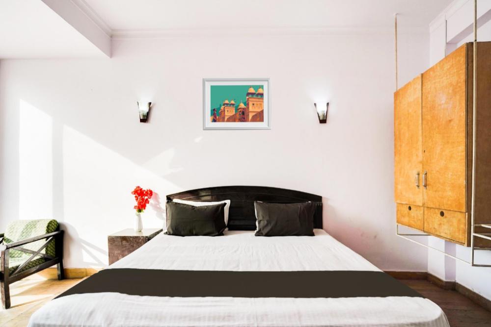 hotel o noida stay