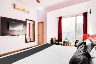 hotel o noida stay