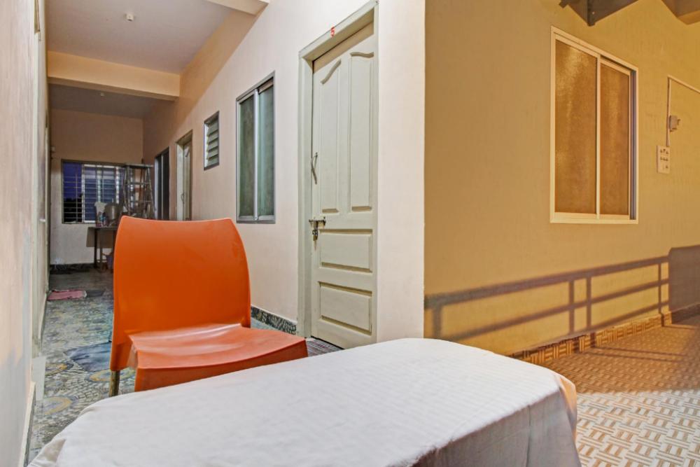 hotel o new mayuri lodge