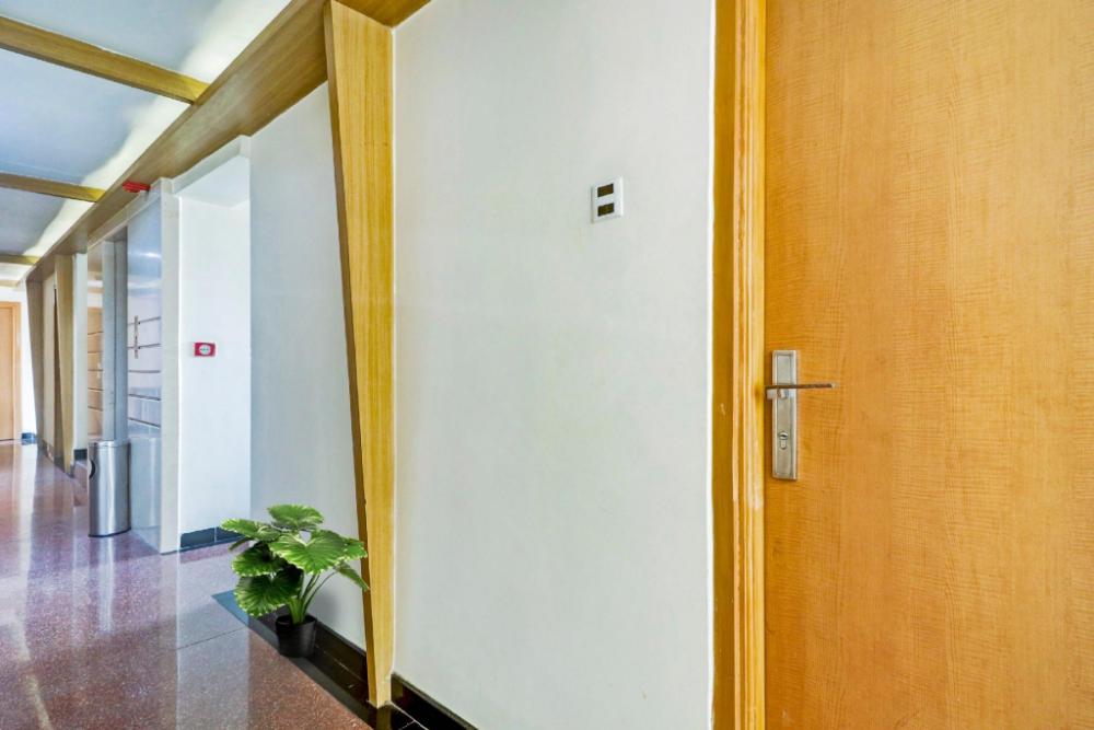 collection o the crown hotel