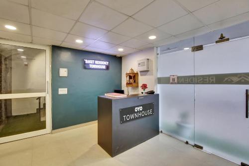 townhouse saket residency near saket metro