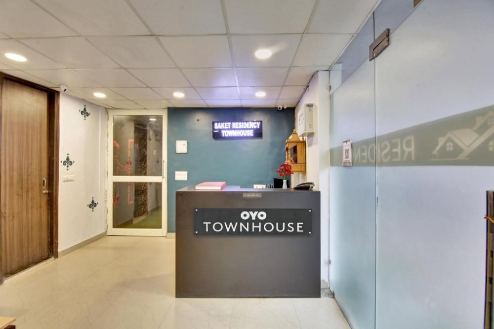 townhouse saket residency near saket metro