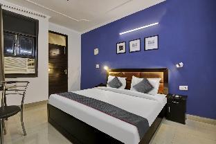 townhouse saket residency near saket metro