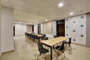 townhouse saket residency near saket metro