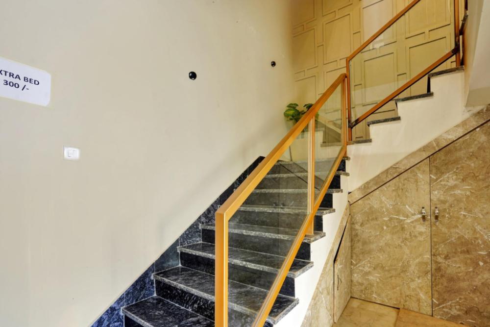 collection o hotel sterling 30