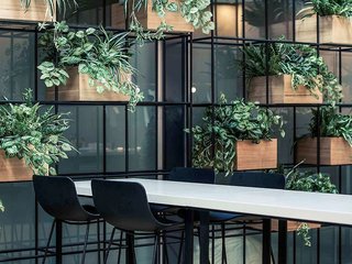 mercure melbourne therry street