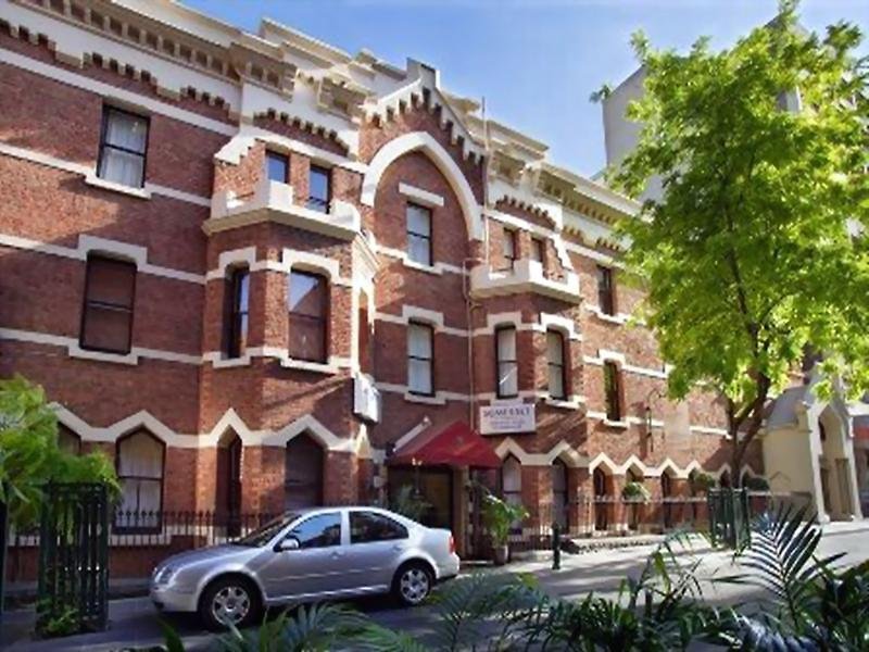 gordon house apartments