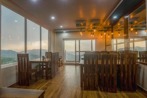 mukteshwar treat resort