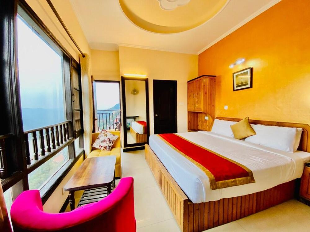 hotel aachman regency