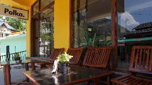 whoopers hostel jibhi