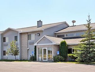 Rodeway Inn,Minnesota>>Milaca,2 star