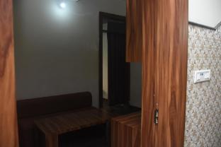 hotel eleven 43 suites