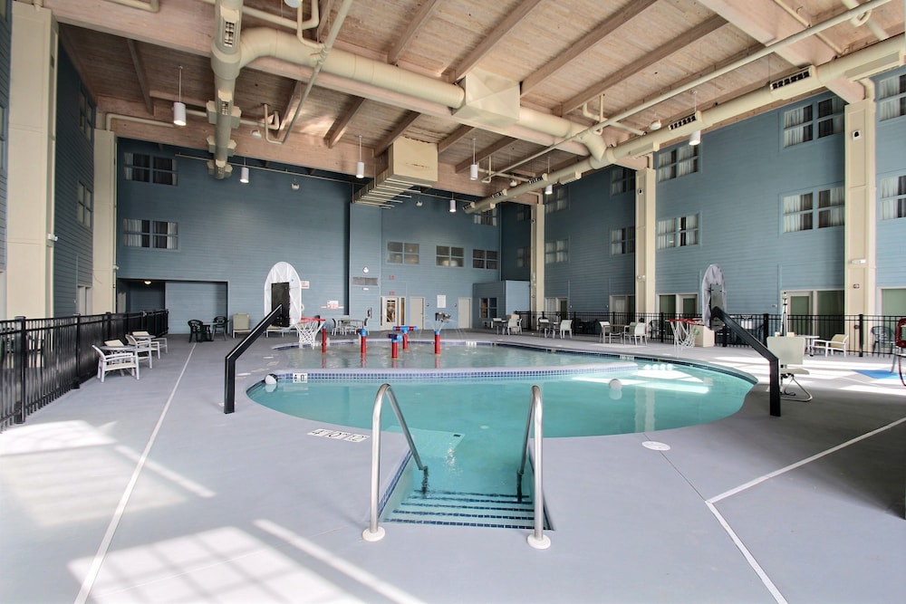 holiday inn express hotel and suites milwaukee airport by ihg