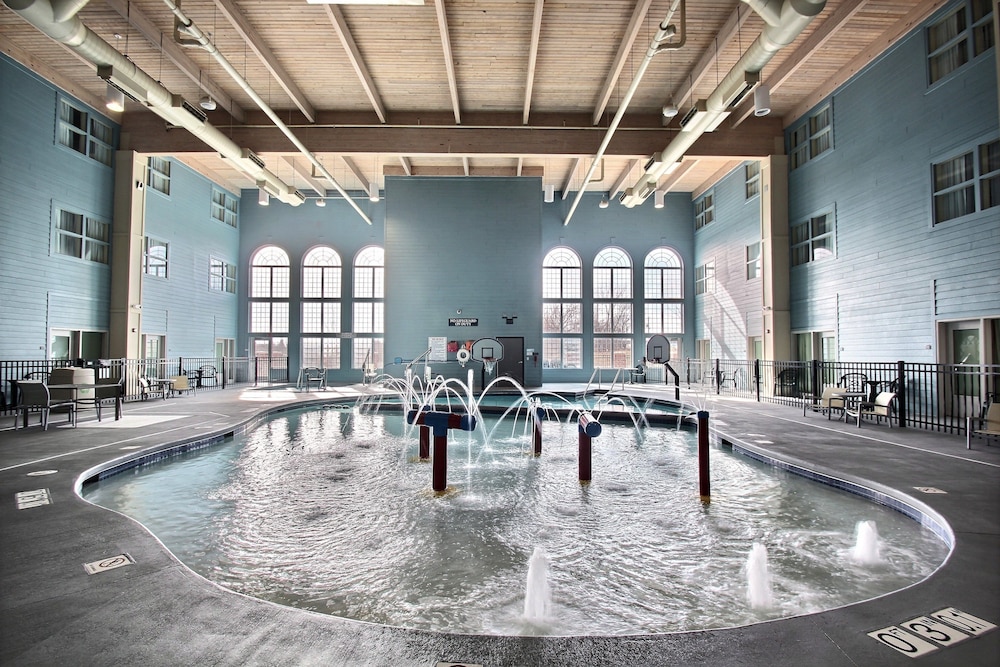 holiday inn express hotel and suites milwaukee airport by ihg