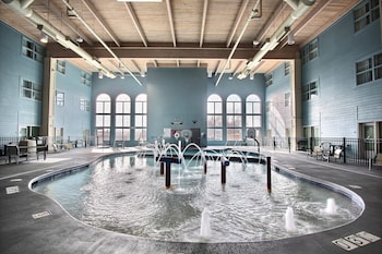 holiday inn express hotel and suites milwaukee airport by ihg