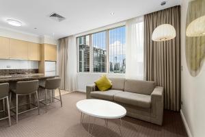 Clarion Suites Gateway,Melbourne>>Forest Hill,5 star