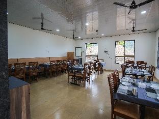 hotel ekant tourist resort