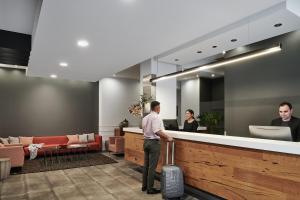 Punthill Little Bourke,Victoria>>Melbourne,4 star