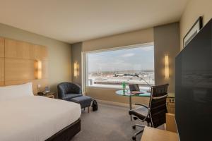 Parkroyal Melbourne Airport,Melbourne Airport>>Melbourne,5 star