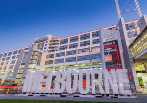 Parkroyal Melbourne Airport,Melbourne Airport>>Melbourne,5 star