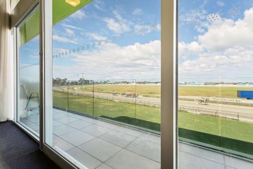 mantra melbourne melton