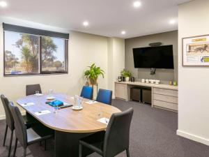 mantra melbourne melton