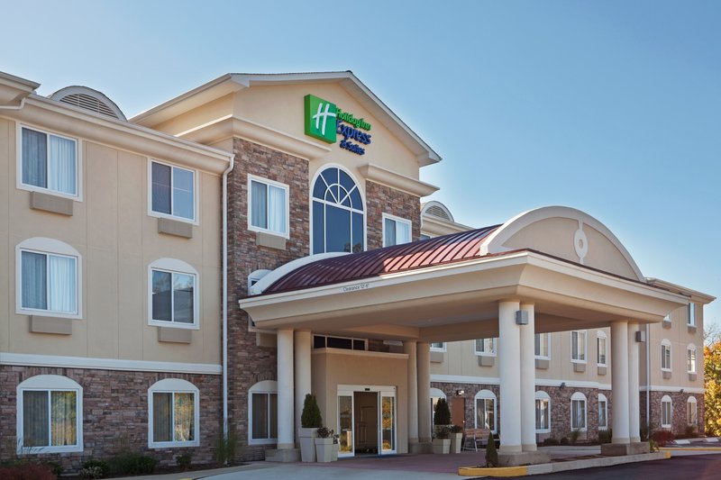 Holiday Inn Express & Suites Meriden, An Ihg Hotel