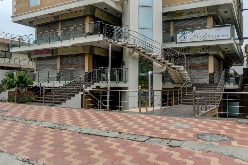 super townhouse relax suits a boutique hotel vasundhara