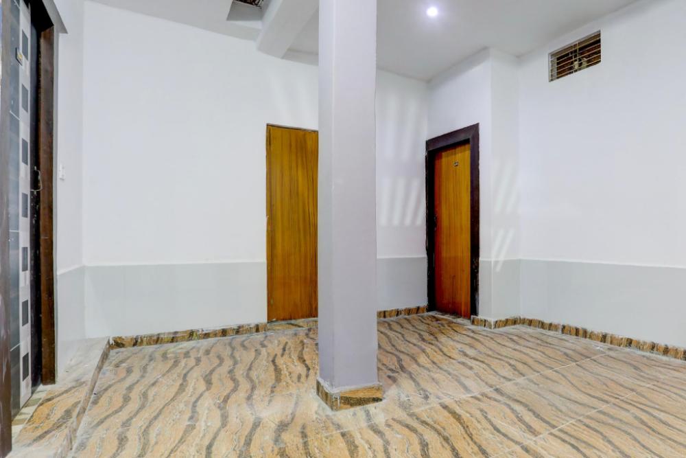 hotel o saanvi residency inn a ganga view