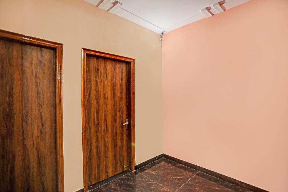 hotel o noida hotel