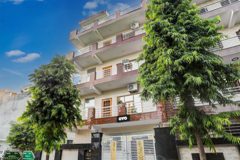 hotel o noida hotel