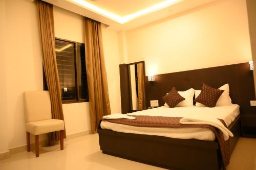 hotel tripti biswanath chariali