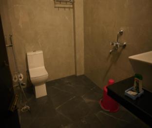 hotel tripti biswanath chariali