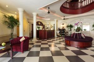 the luang say residence