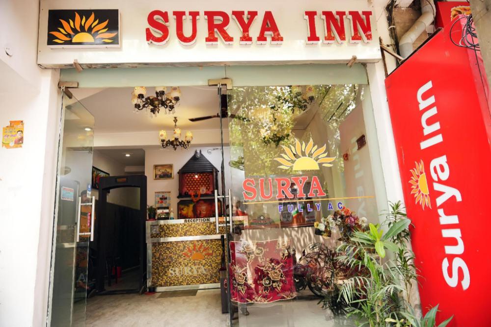 surya inn 1 min walk in from nizamuddin railway