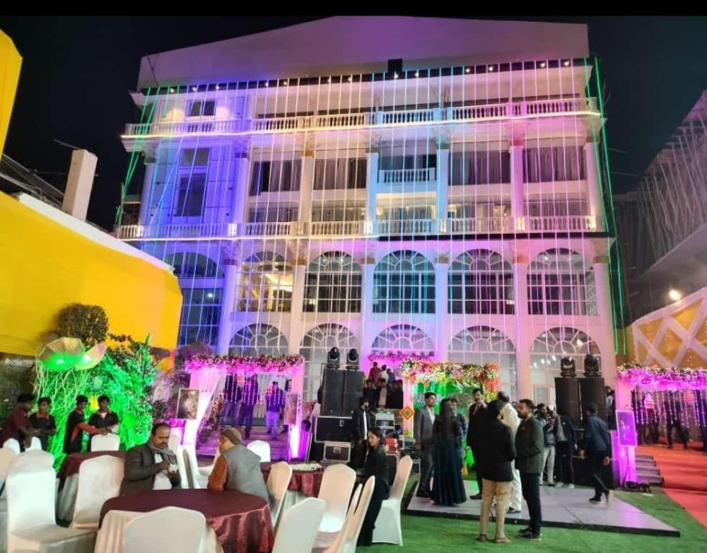 the emerald hotel and siya milan banquets