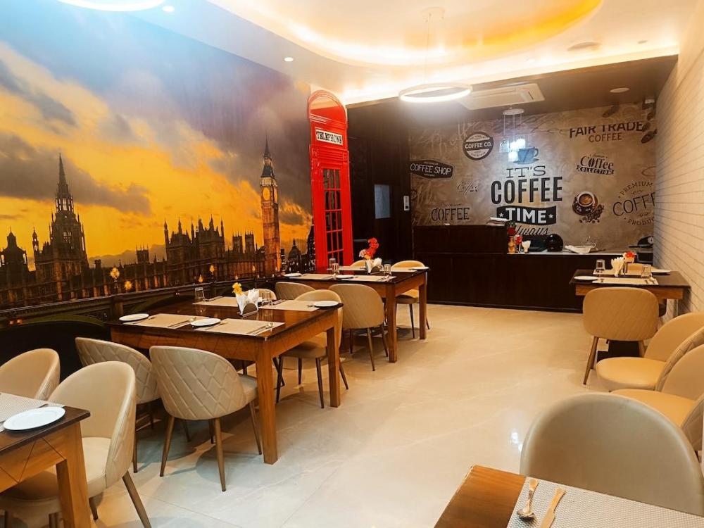 the emerald hotel and siya milan banquets