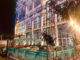 the emerald hotel and siya milan banquets